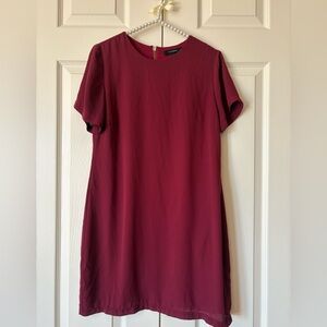 Burgundy Short Sleeve Dress